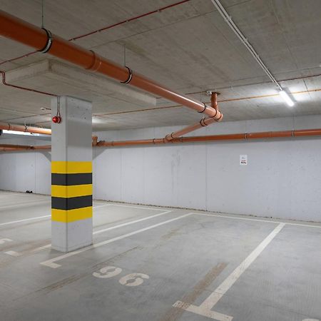 Wroclaw 1-Bedroom Apartment With Parking & Balcony By Noclegi Renters Ngoại thất bức ảnh