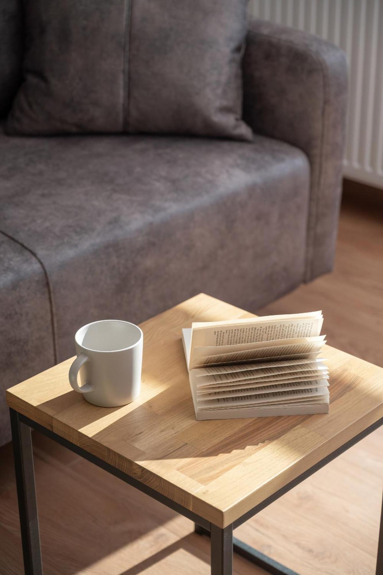 Wroclaw 1-Bedroom Apartment With Parking & Balcony By Noclegi Renters Ngoại thất bức ảnh